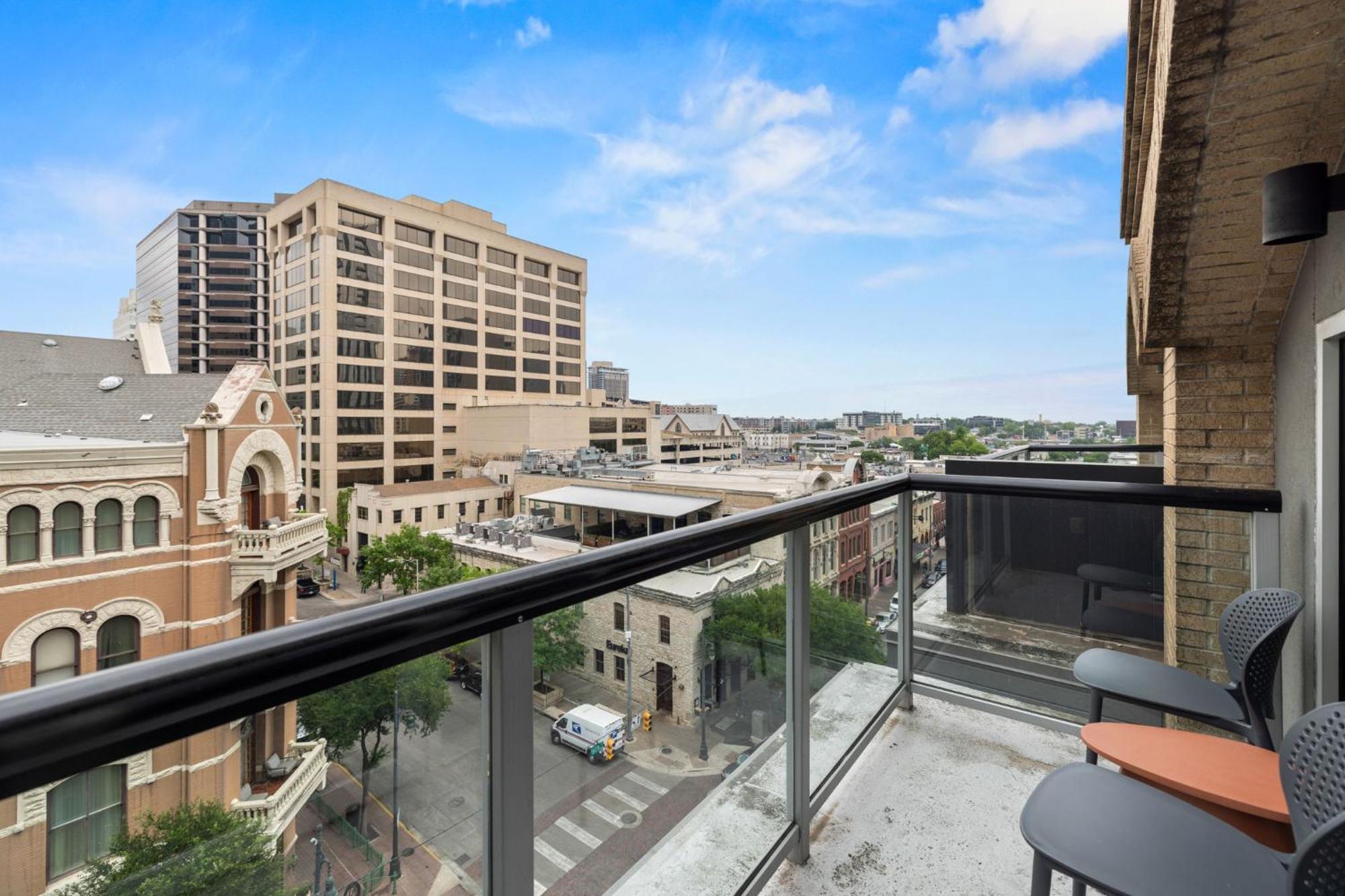 Littlefield Lofts, Hosted By Placemakr - 6Th St Austin Habitación foto